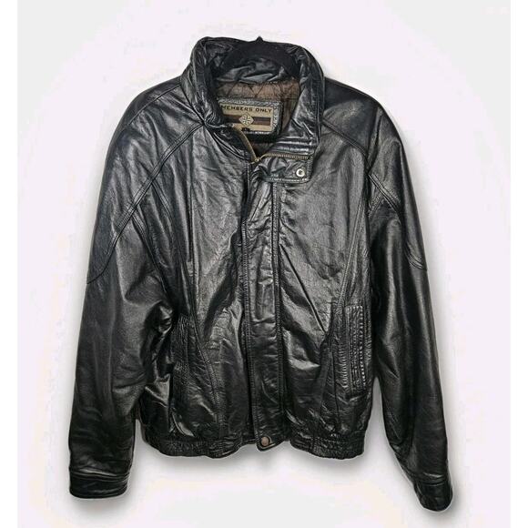 Vtg Members Only Black Leather Jacket Coat Bomber Flight Motorcycle Zip-Up Large - Picture 1 of 8